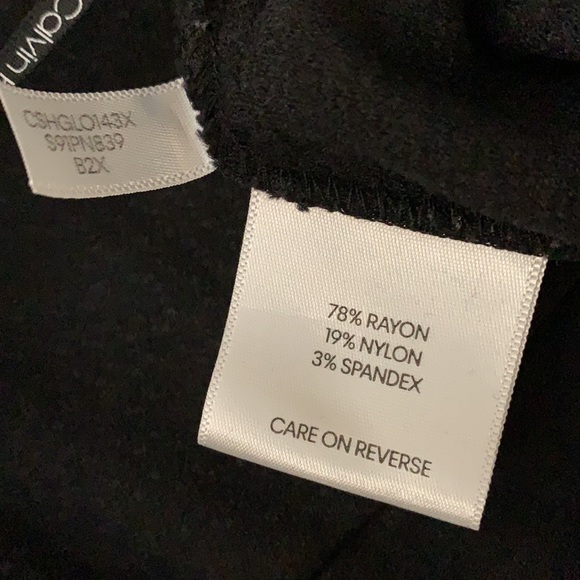 Calvin Klein textured slim fit pants - Picture 9 of 12